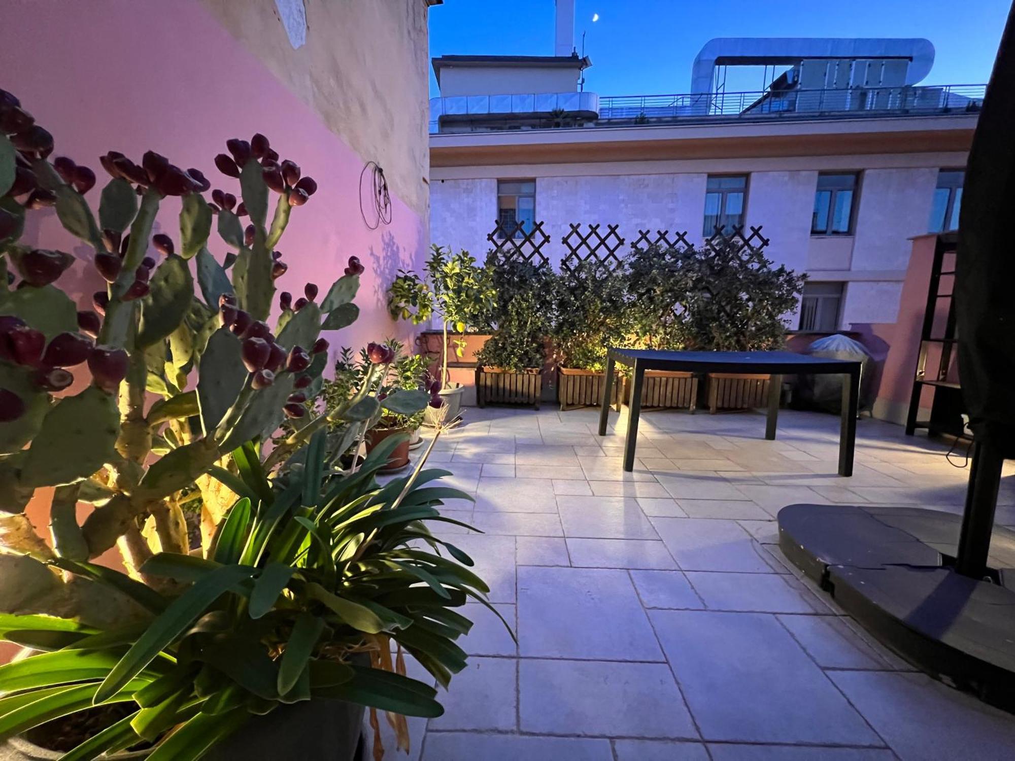 Dimora Le Scalette Apartment Bari Ngoại thất bức ảnh
