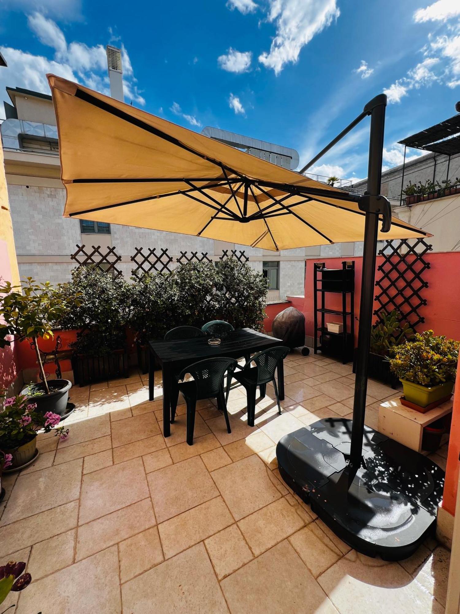 Dimora Le Scalette Apartment Bari Ngoại thất bức ảnh